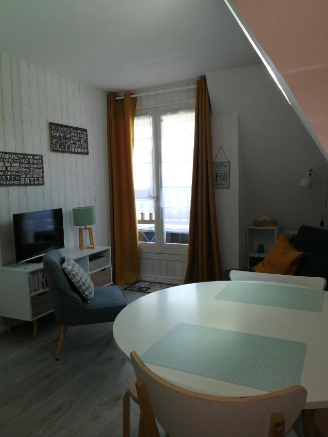 L'Appart De Blonville A 250M De La Plage Luaran gambar